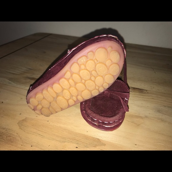 Ahcityah Velvet Moccasins - Picture 2 of 5